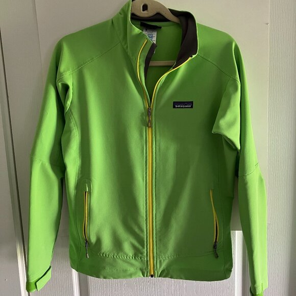 Patagonia Women's 83751 Sp11 Zip Jacket Green Yellow Outdoor Size Small. - Picture 1 of 15